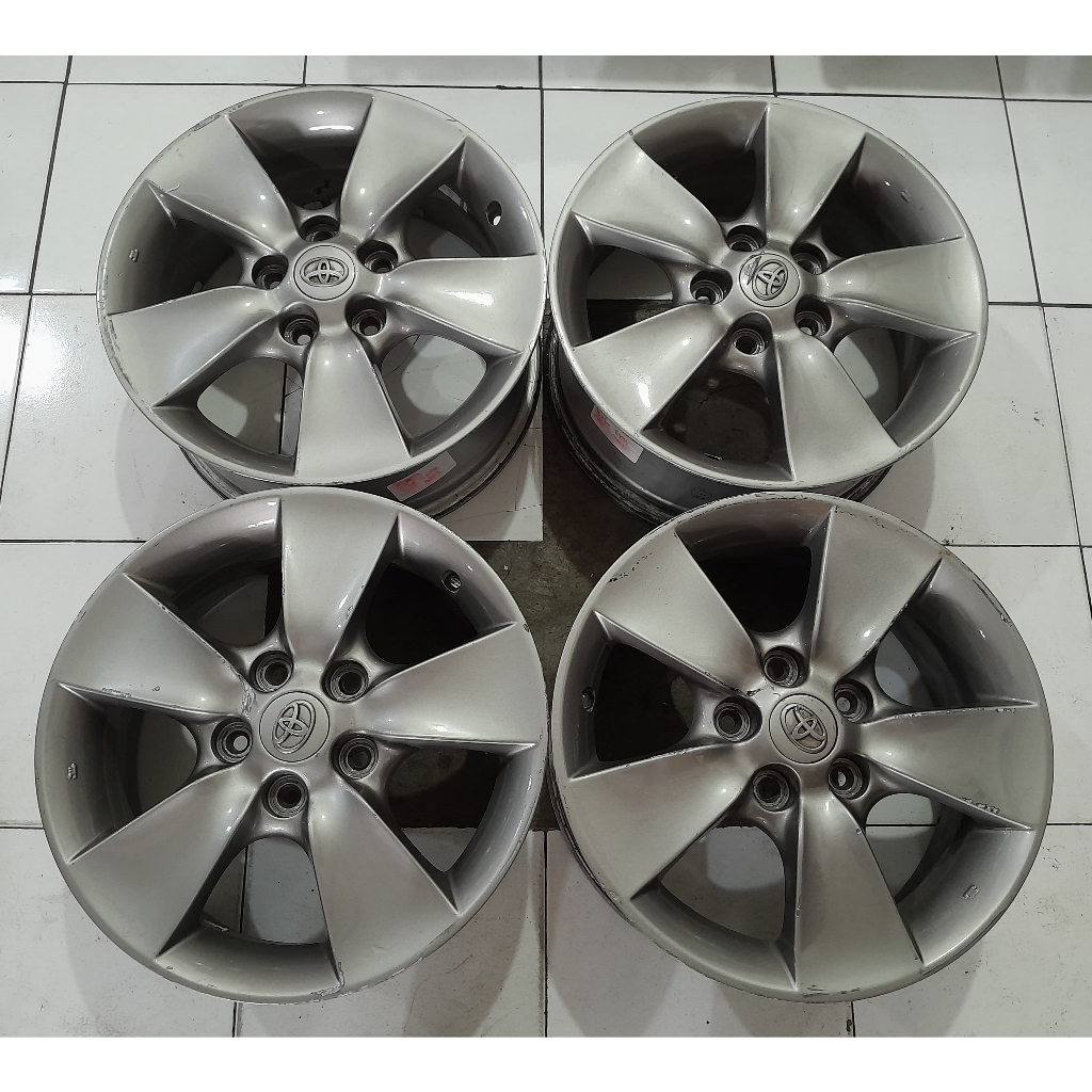 VELG MOBIL BEKAS STANDAR RUSH RING 17 LOBANG 5X114,3
