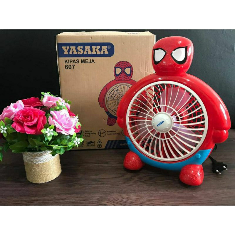 Kipas karakter yasaka