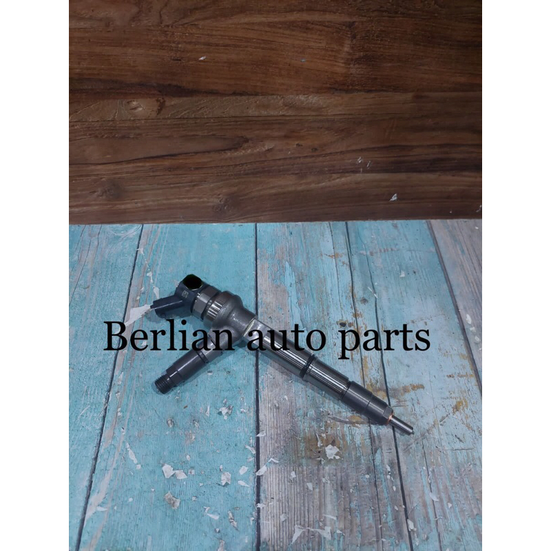 NOZZLE INJECTOR ASSY CANTER PS125 EURO 4 ORIGINAL