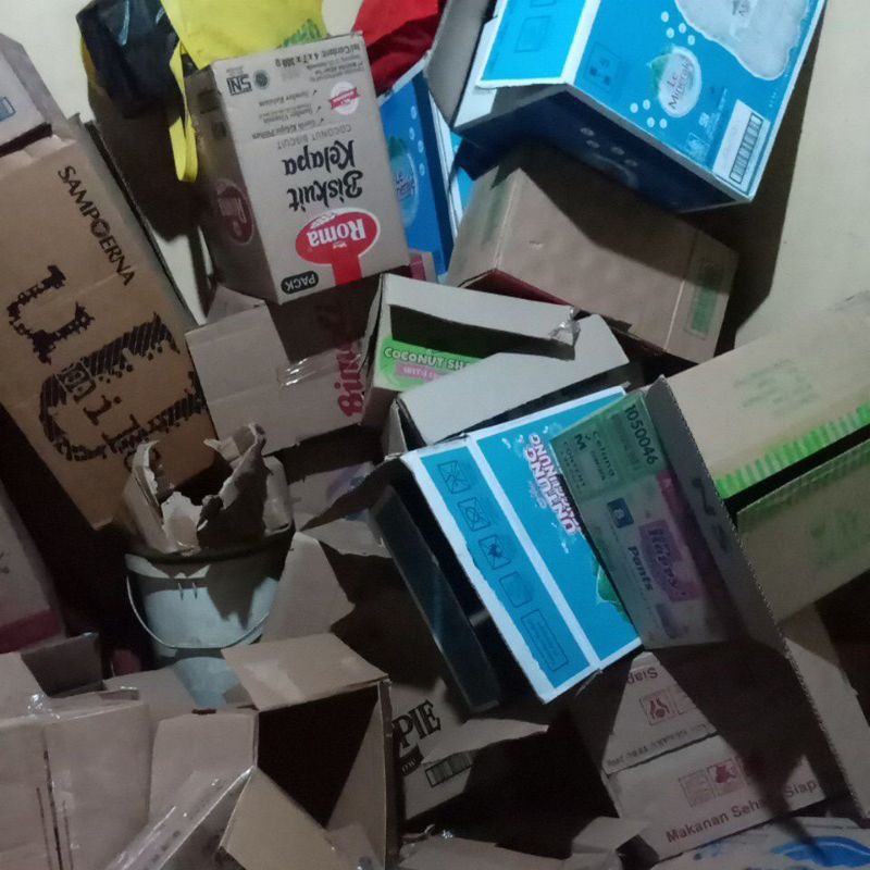 

Kardus Bekas Masih Bagus Berbagai Macam Merk