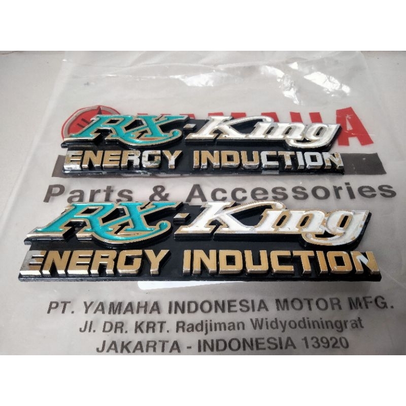(Sepasang) EMBLEM BOK AKI TEMPONG SAMPING RX KING COBRA MASTER ORIGINAL