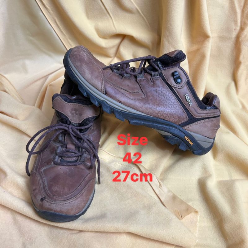 sepatu gunung nepa size 42 outdoor