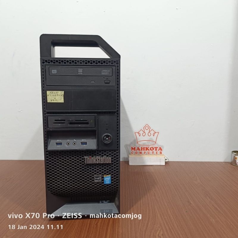 CPU LENOVO ThinkStation E32 Intel Xeon E3 - 1280 V3 / 16GB SSD 256GB HDD 500GB