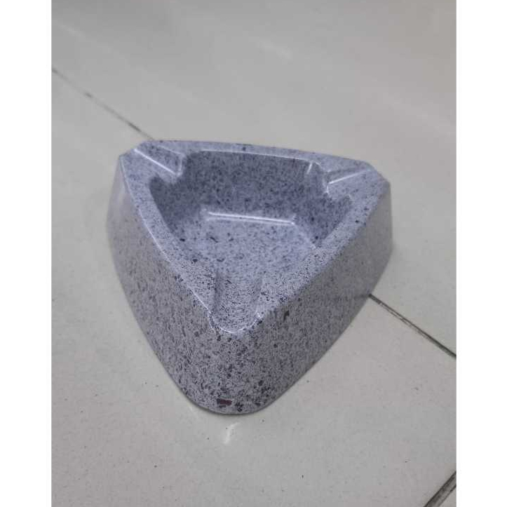 Vanda Melamine Asbak Segitiga 5