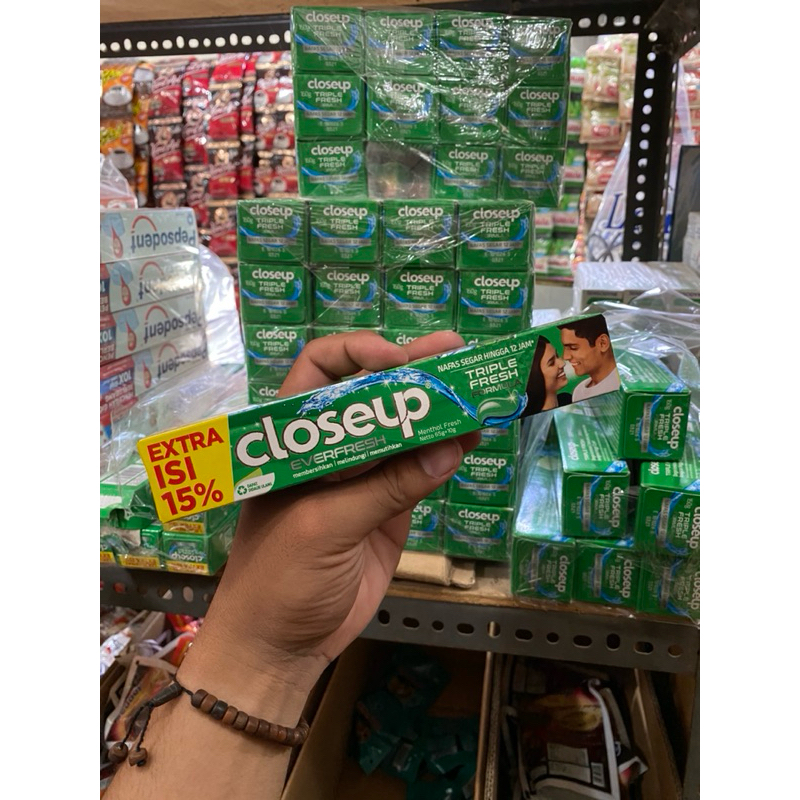 odol pasta gigi close up 65gr dan 160gr