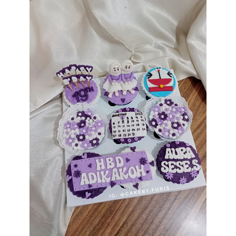 

Cupcake isi 9 - Cupcake Custom - TANGERANG