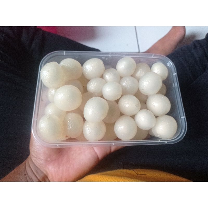 

Rambutan kupas dadakan Fresh super manis / pack