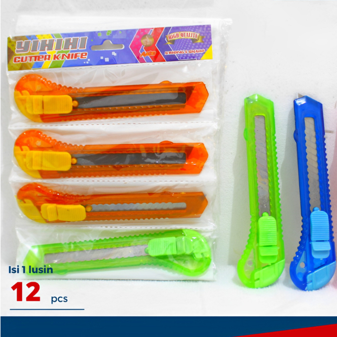 

Pisau Cutter Besar / Kecil [12pcs] Kater Murah Bening L 500 YAHAHA