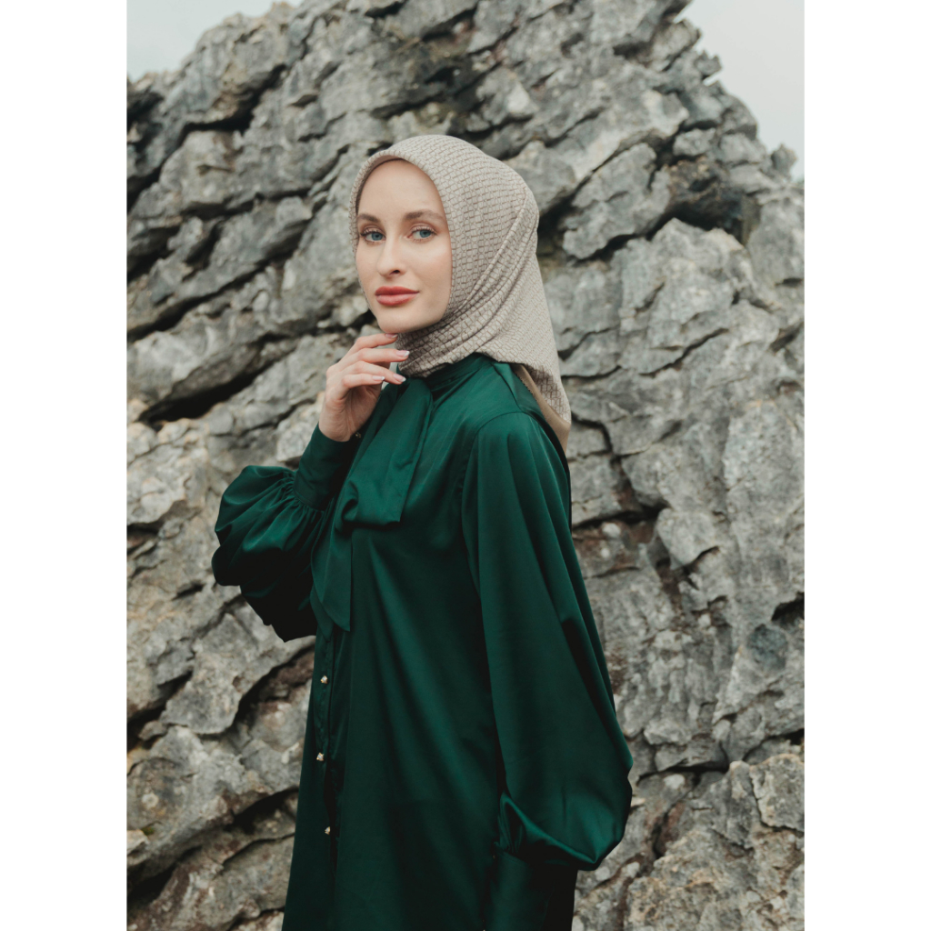 Hidahasan.id - Resort Scarves - Hijab Segiempat