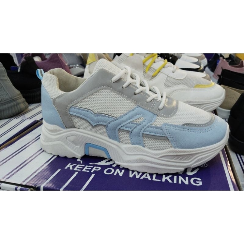 sepatu sneakers wanita original dr kevin