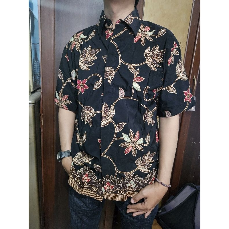 kemeja batik lengan pendek / kemeja batik modern