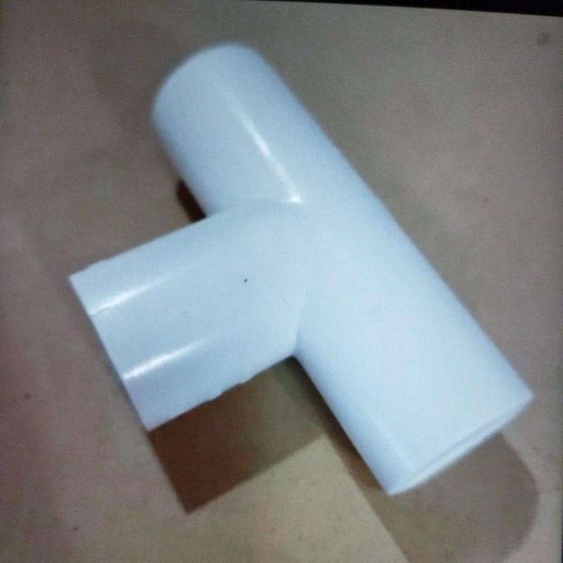 TDUS T DUS SAMBUNGAN PIPA 20MM