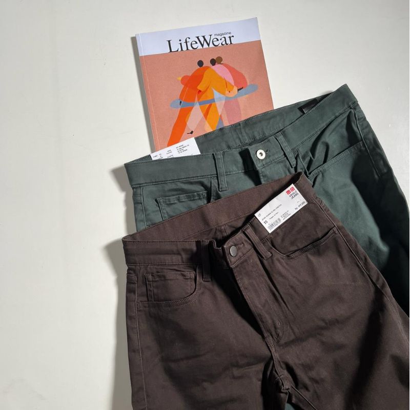 SALE UNIQLO CELANA JEANS SLIM FIT WARNA ULTRA STRETCH  ORIGINAL/SALE UNIQLO JEANS ORIGINAL