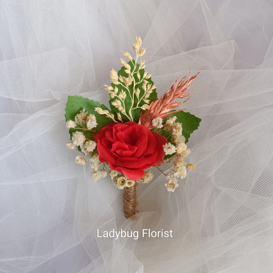 bunga jas mawar merah korsase korsage bunga saku corsage keluarga