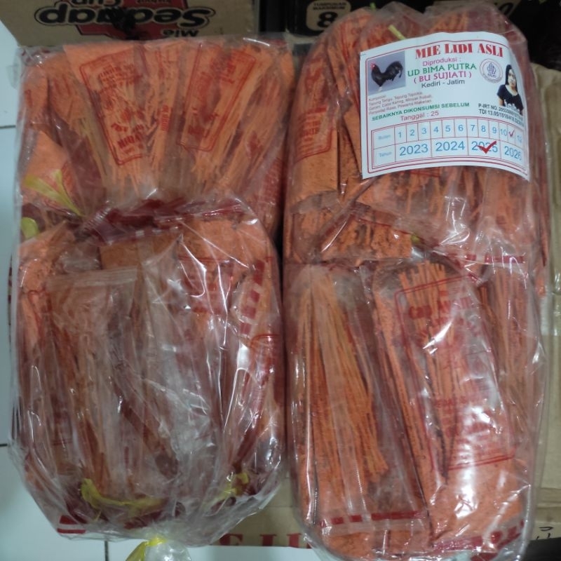 

(1 BAL) Mi Lidi Merah Pedas Bu Sujiati isi 10x10