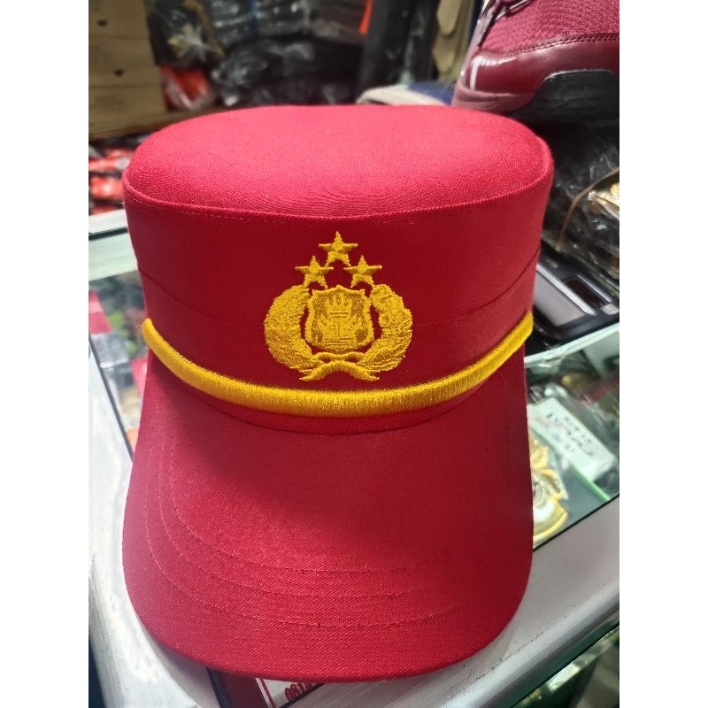 topi komando polri