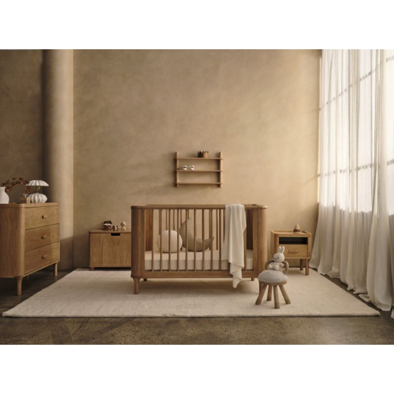 Tempat tidur bayi kayu jati
