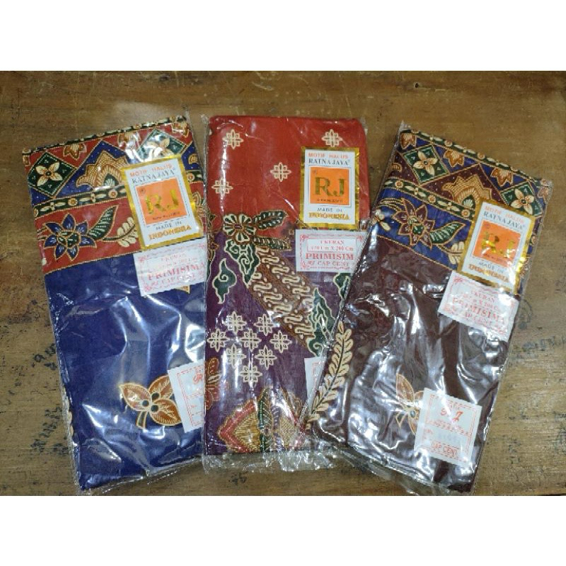 SARUNG RATNA JAYA/ RJ .