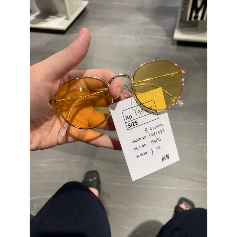 Kacamata Model H&M