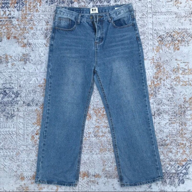 Loose / Flare Jeans ( Comma shop )