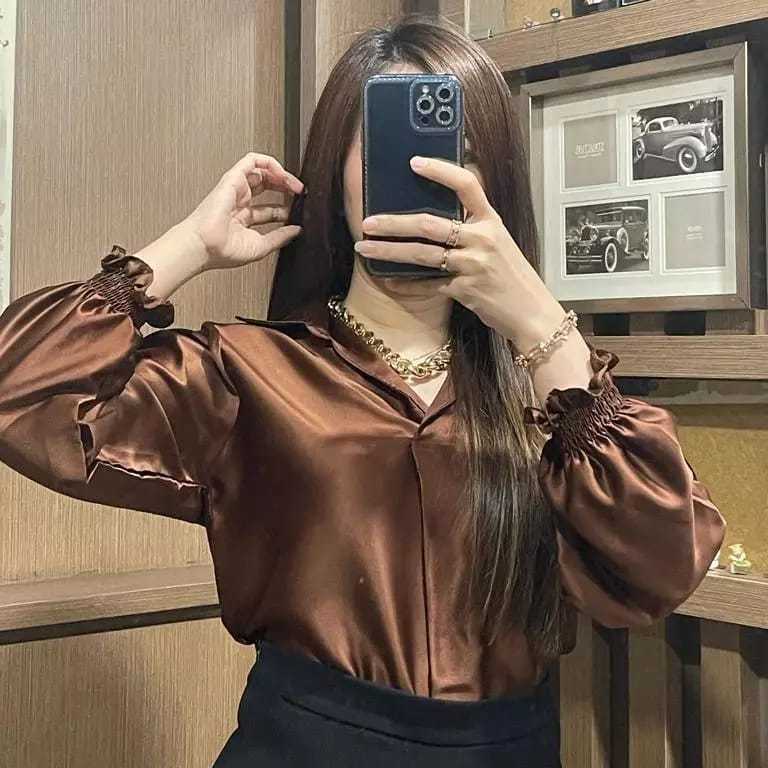 Blouse Keren / Kemeja Wanita Lengan Panjang / Atasan Wanita / Kemeja Satin/Blouse Satin Premium