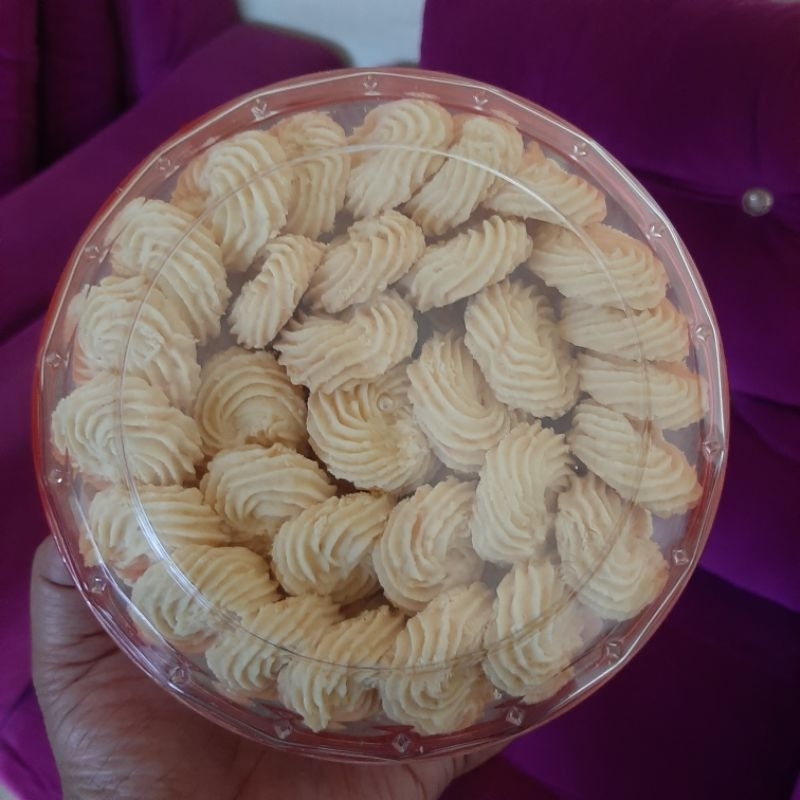 

kue kering ring keju