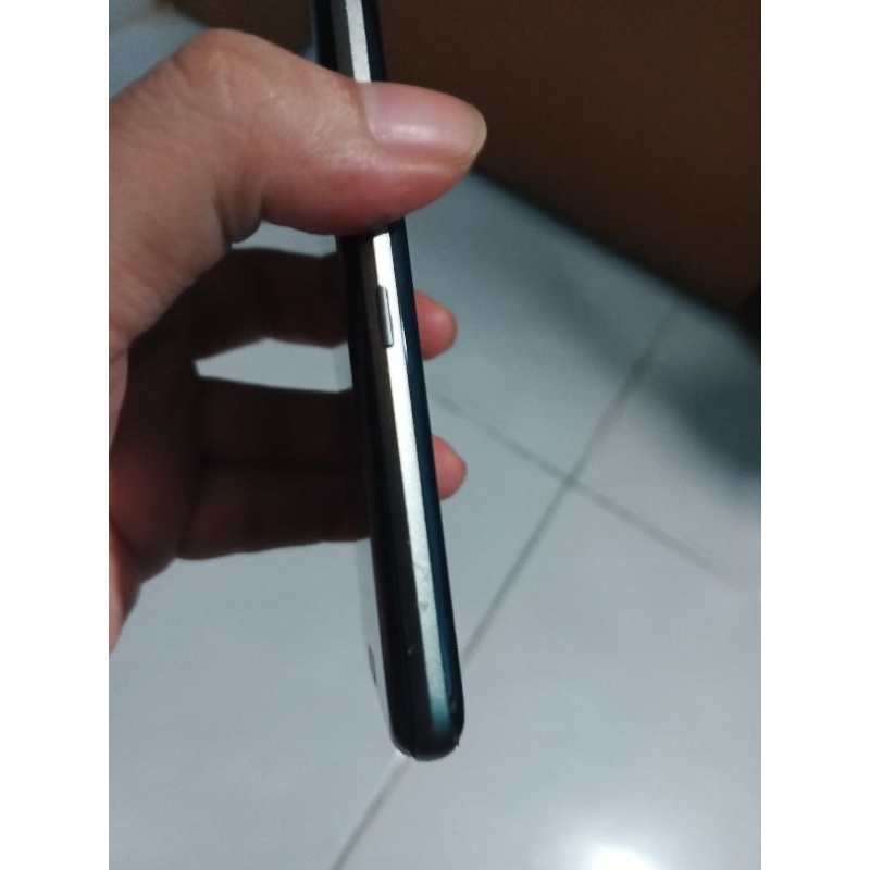 Sharp Aquos R3 6/128 GB