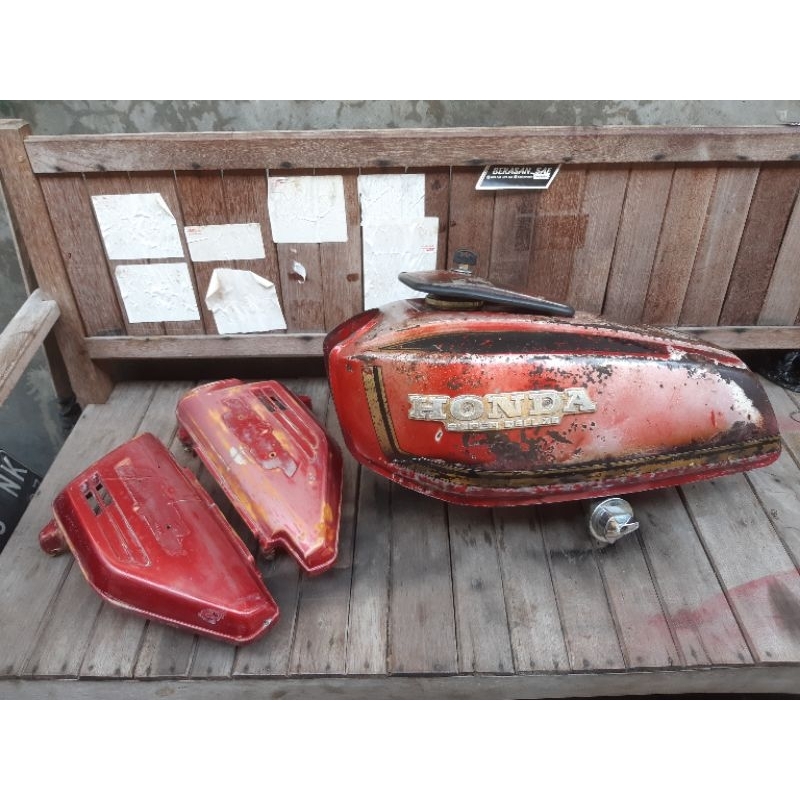 Gastank Tangki gl100 GL100 GL125 set kempol aki original