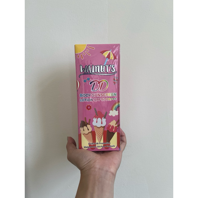 Walnut's DD body lotion sunscreen lotion SPF 50 PA++ Original Thailand