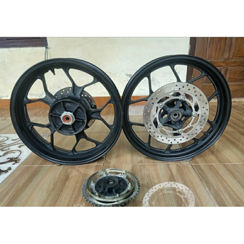 Velg MT15 Velg XSR Original Copotan Lengkap