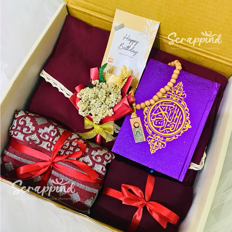 Hampers Set Mukena Renda dan Sajadah Hijab Kado Alat Sholat Hampers Hari Guru
