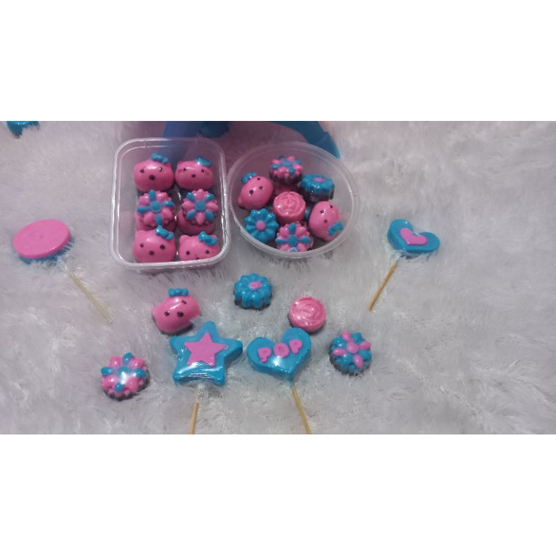 

coklat karakter 12 pcs