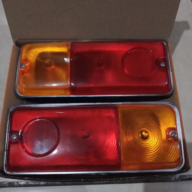 Lampu stop belakang Hijet 55 S10P Hijet 1000 S75 pick up kanan kiri sama harga per set