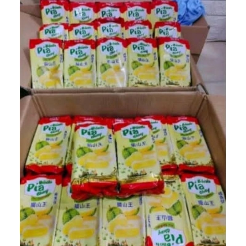 

Halal Ready Stok Banh Piah Chay Durian Musang King Pia Blueberry Vietnam Pie