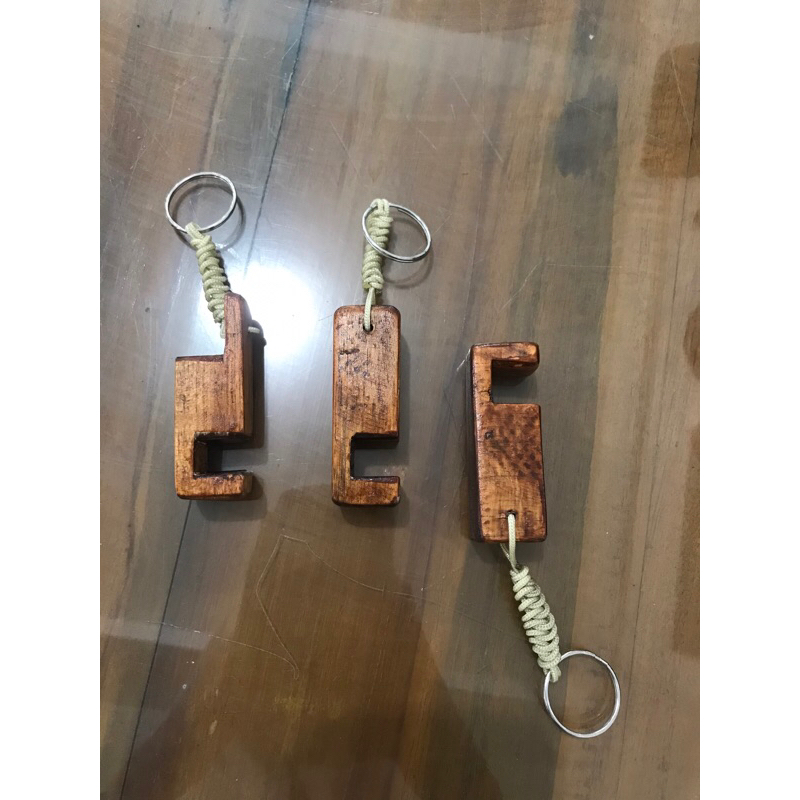 DUDUKAN HP KAYU / HOLDER HP / GANTUNGAN KUNCI KAYU / PHONE HOLDER