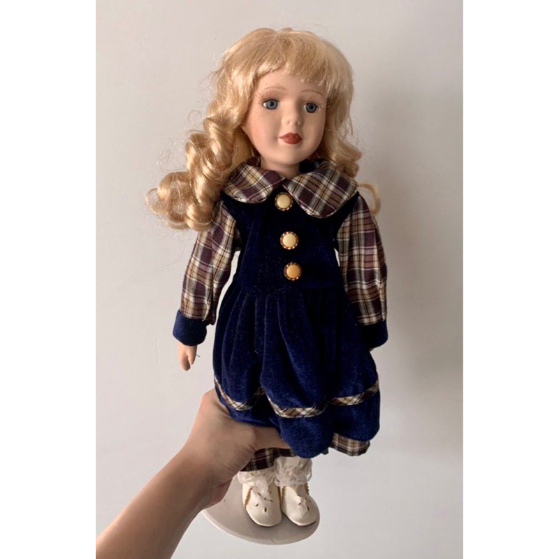 Porcelain doll boneka (Plaid Dress)