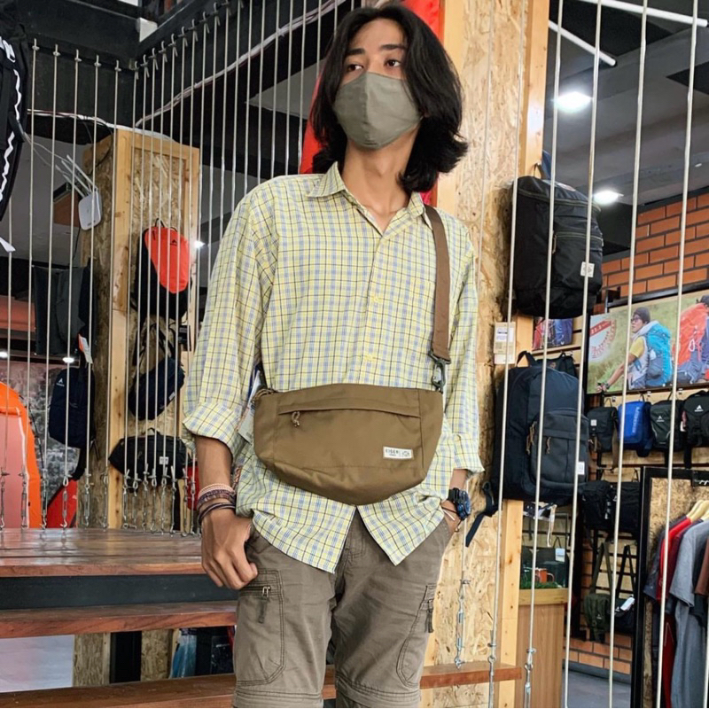 SELEMPANG EIGER1989 DISTANT SHOULDER BAG