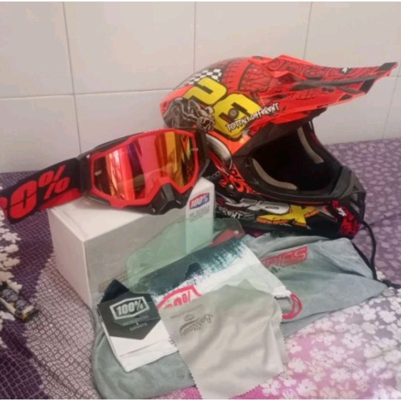 helm jpx cross