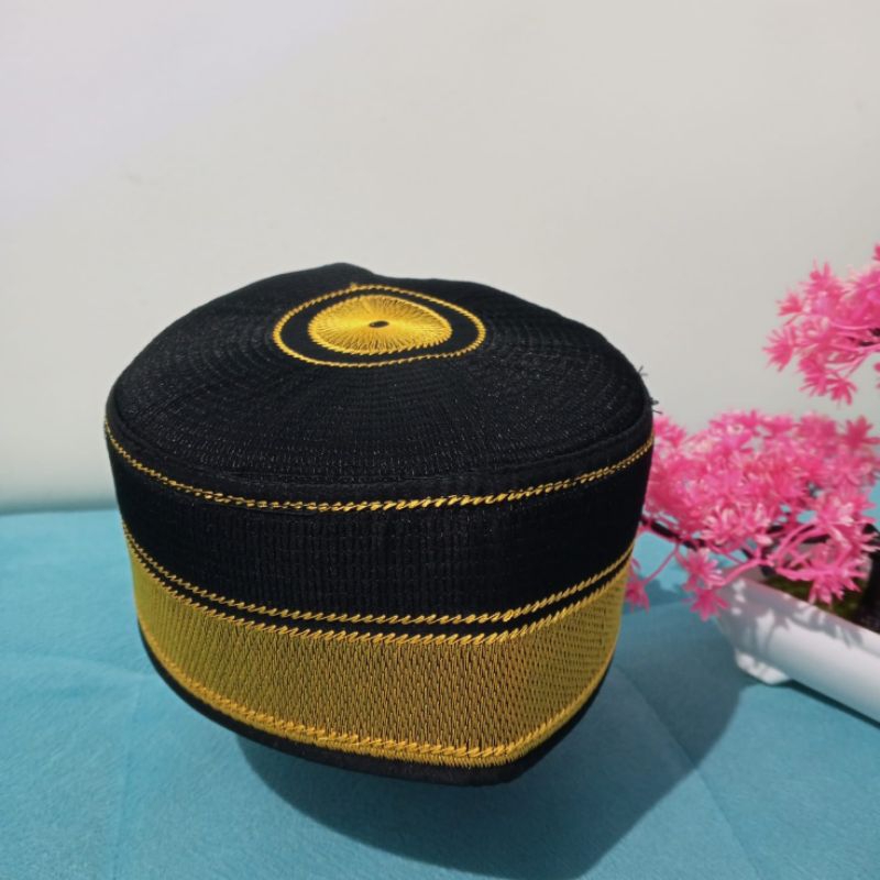 peci songkok Makassar, kopiah Bugis motif recca