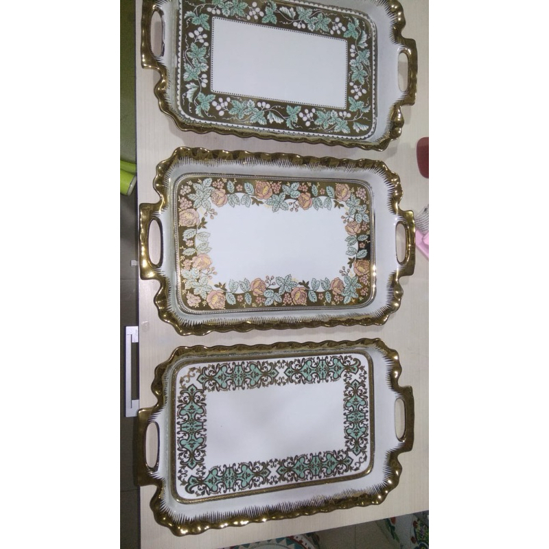 Nampan Talam Keramik