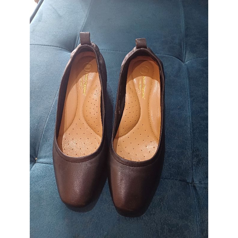 Sepatu Preloved Hush Puppies