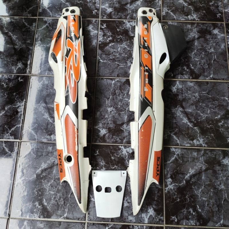 cover Bodi belakang Yamaha fizr f1zr original