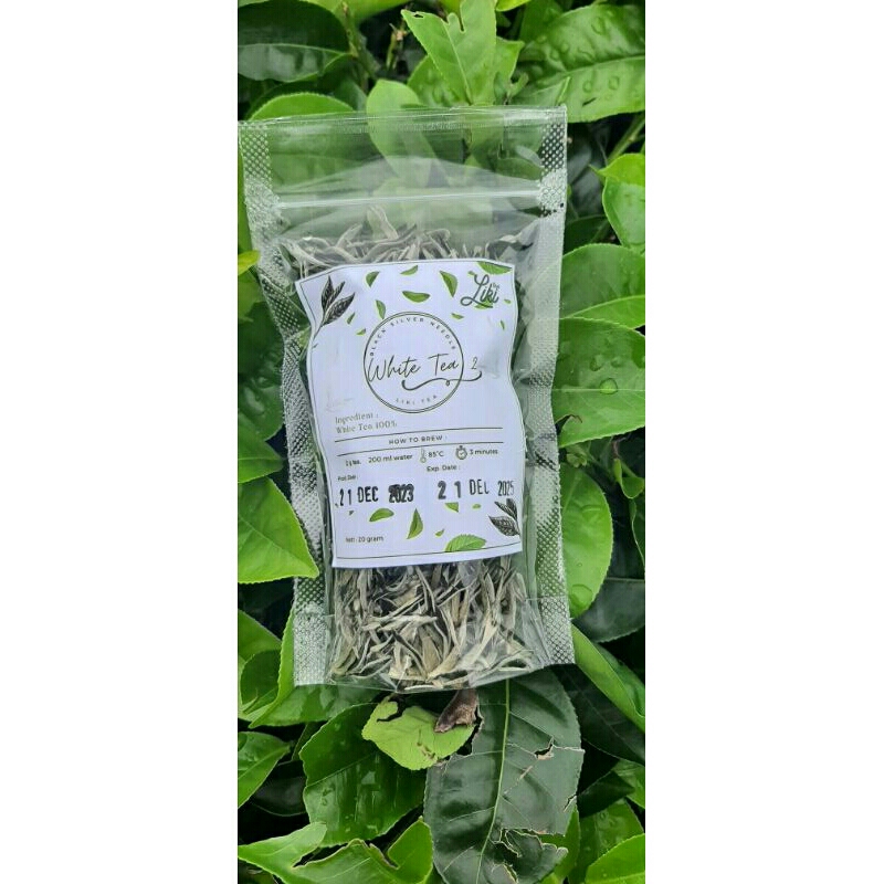 

white tea (teh putih)