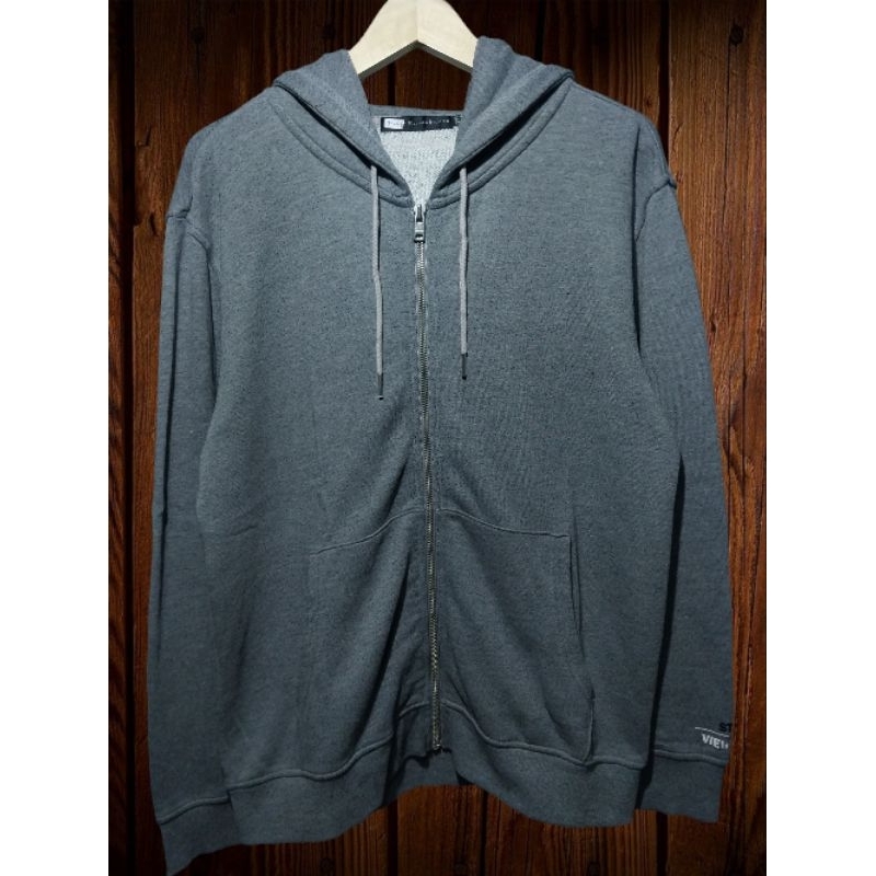 ziphoodie kai-aakmann