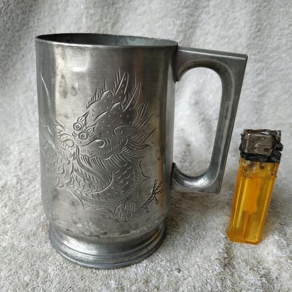 Pajangan Mug Timah Ukir Naga