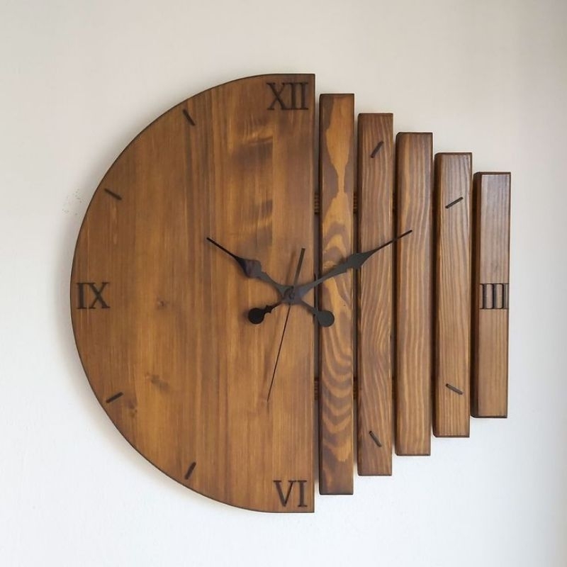 jam dinding klasik / jam dinding kayu jati/ jam dinding unik/ wooden clock