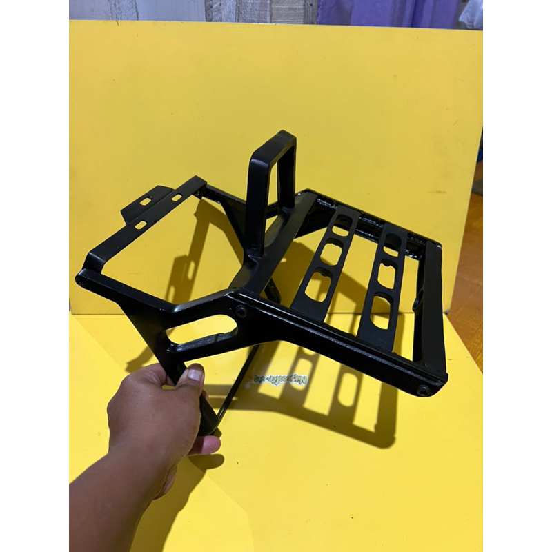 backrack rak belakang vespa excel spartan px ps model puzzle italy coating hitam bagus minimalis