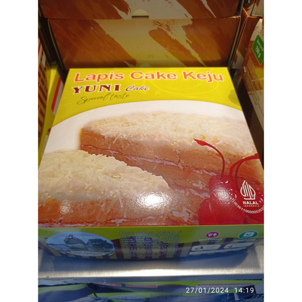 

LAPIS CAKE KEJU - BY YUNI CAKE HALAL