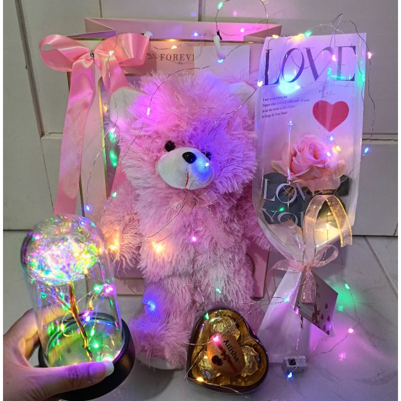 

HAMPERS VALENTINE / KADO VALENTINE / GIFT CEWE / BONEKA / BUKET BUNGA / GLASS DOME / KADO ULTAH / KADO ANNIVERSARY