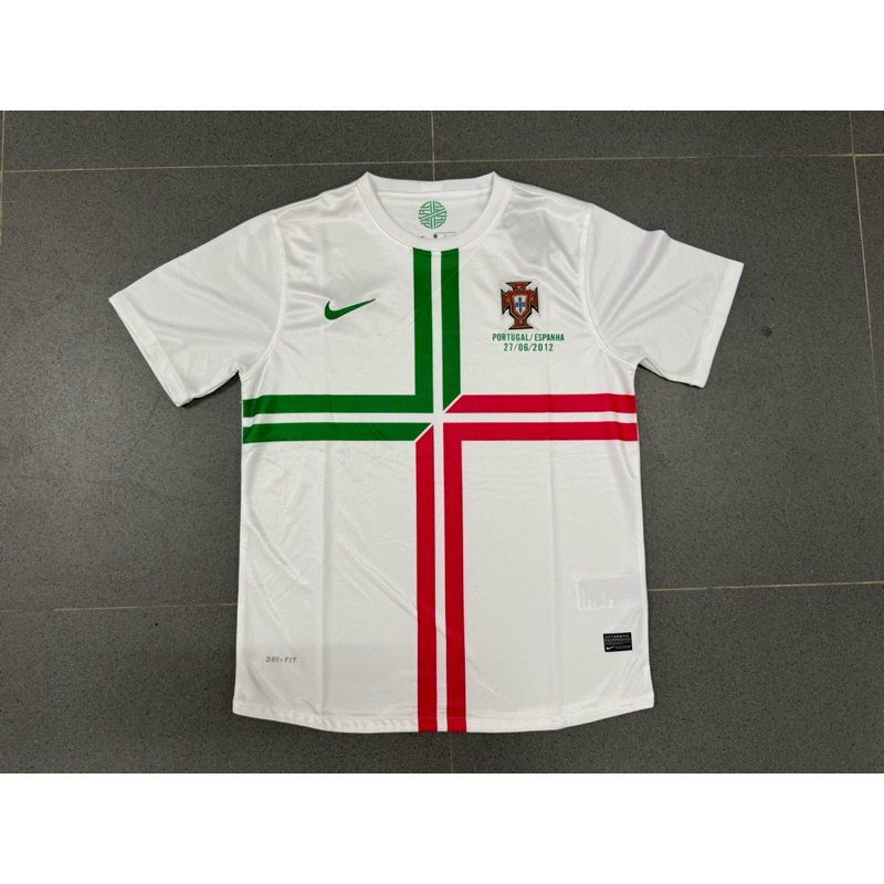 RETRO | JERSEY RETRO PORTUGAL AWAY 2012 GRADE ORI